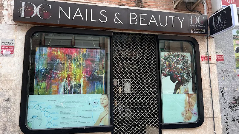 NAILS & BEAUTY - Salón de manicura y pedicura en San Fernando de Henares - foto 2