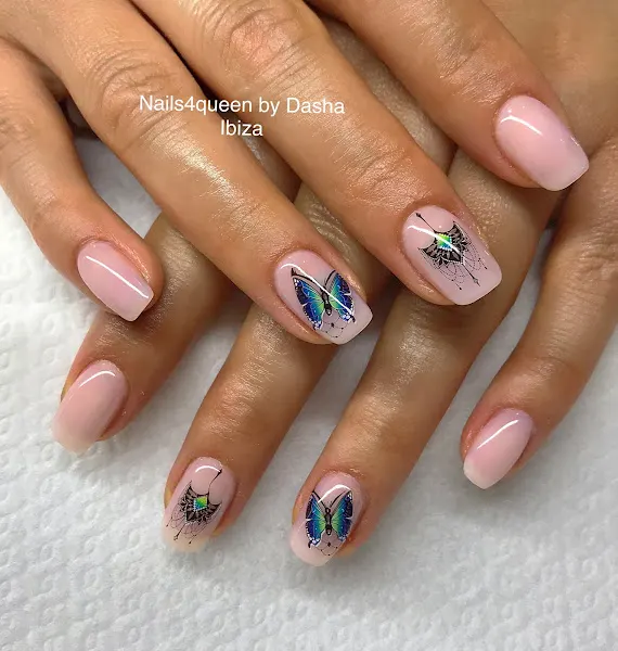 Nails4Queen by Dasha - Santa Eulalia del Río