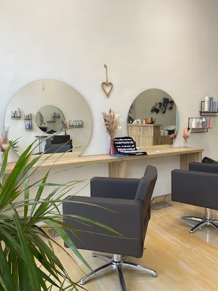 Angelina Hair & Permanent Make Up, deutsche Friseurin und PMU Artist in Denia und Umgebung
