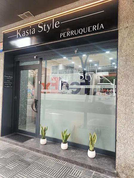 KASIA STYLE - Peluquería en Sant Adrià de Besòs - foto 2