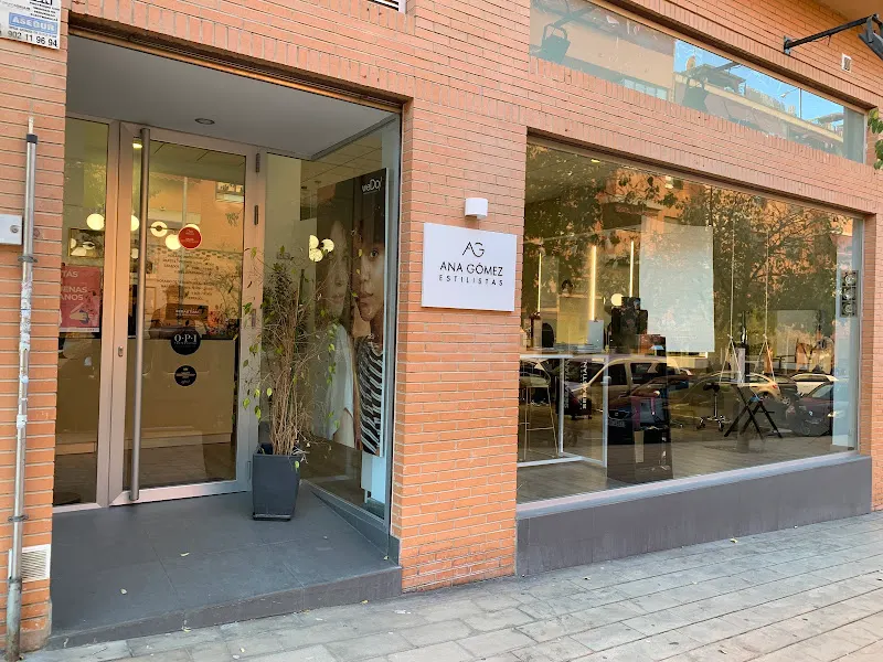 ANA GÓMEZ ESTILISTAS - AG - Alicante