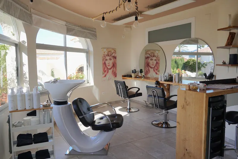 Friseur Janett Heinrich - Peluquería en Gandia - foto 2