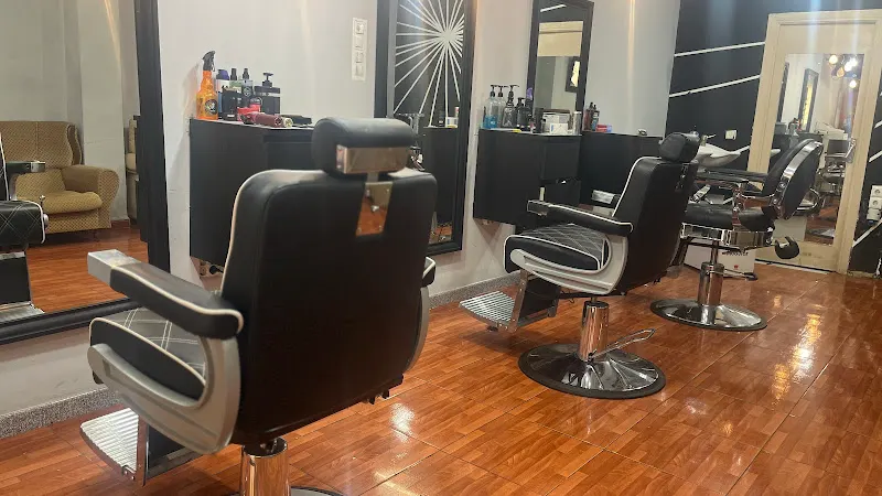 ROYAL BARBERSHOP - Barbería en Tomelloso - foto 2