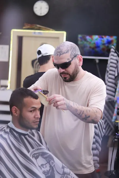 Él Luis barbershop Tudela - Barbería en Tudela - foto 2