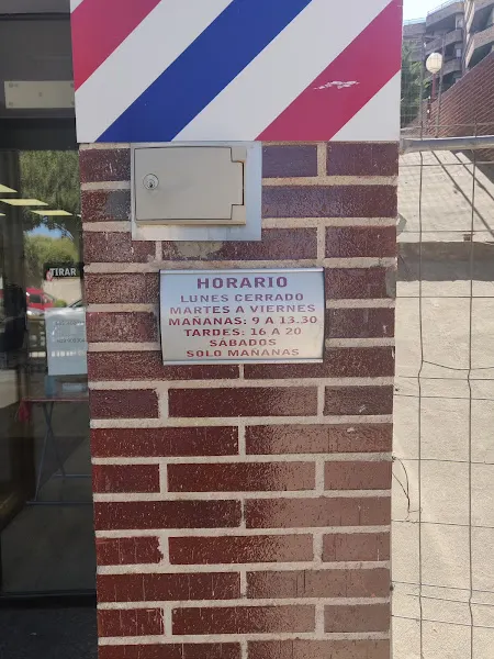 B&J Estilistas - Peluquería en Tudela - foto 3