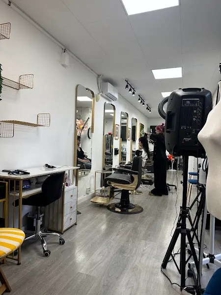 DEXON BEAUTY & STYLE PELUQUERIA UNISEX Y ESTETICA FACIAL