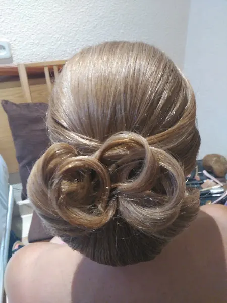 Peluqueria Antonia Rueda & Mary Nails Estilistas - Huercal de Almeria