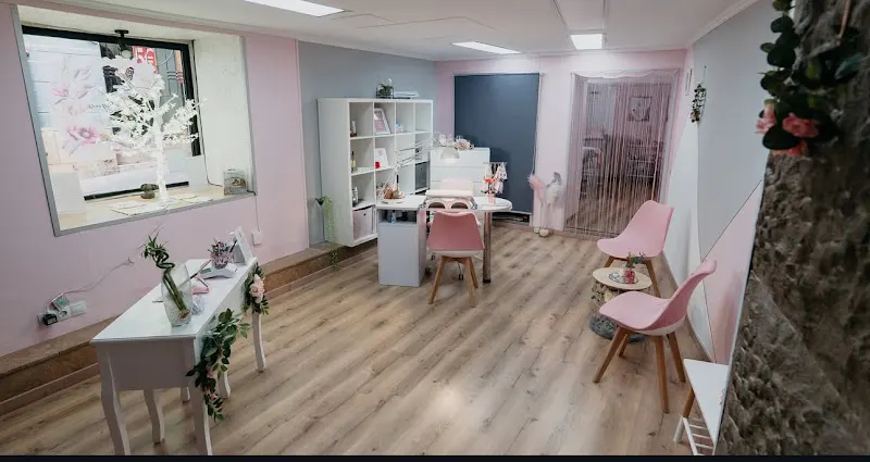 AnaRodrigues BeautyRoom - Salón de manicura y pedicura en Teruel - foto 2