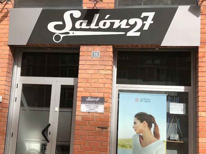 Peluquería Estética Reflejos - Peluquería en Teruel - foto 3