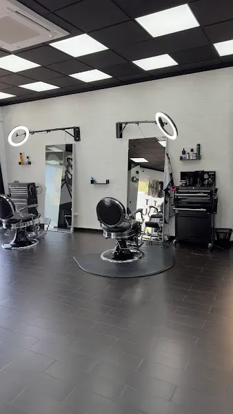 JL HAIR STUDIO
