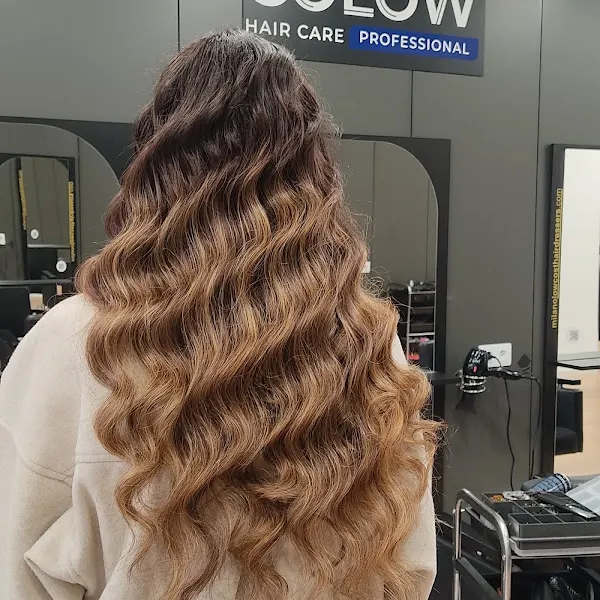 Low Cost Milano Hairdressers Villena - Villena