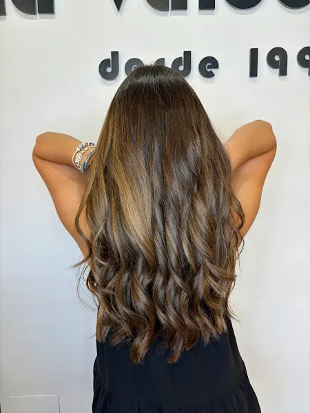 Ana Valdes hair & beauty
