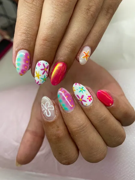 MAGENTA - Salón de manicura y pedicura en Yecla - foto 2