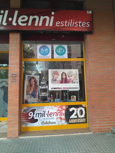 Perruquería 9 Millenni - Peluquería en Cambrils - foto 2