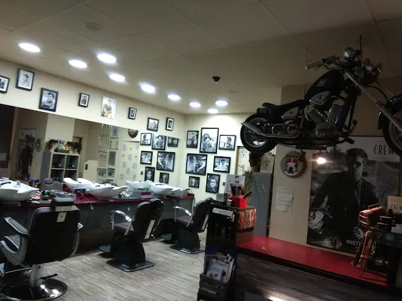 D'HOMES (Barbería) - San Martin del Rey Aurelio