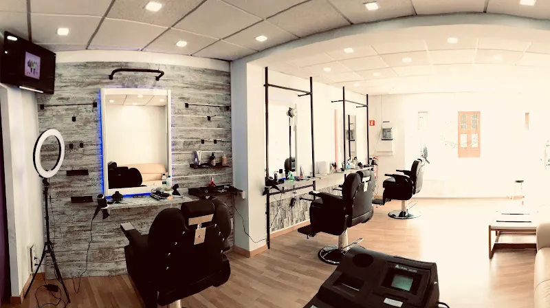 KINGS BARBER SHOP INCA