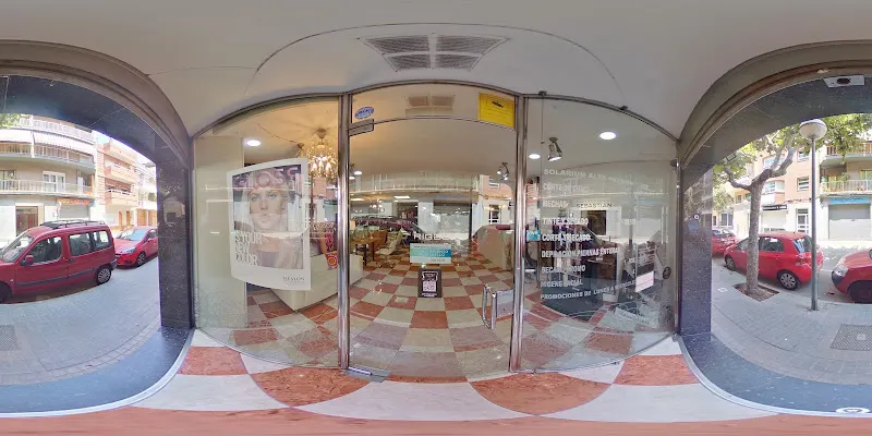 Peluqueria Rigat Equip y solarium - Peluquería en Barberà del Vallès - foto 2