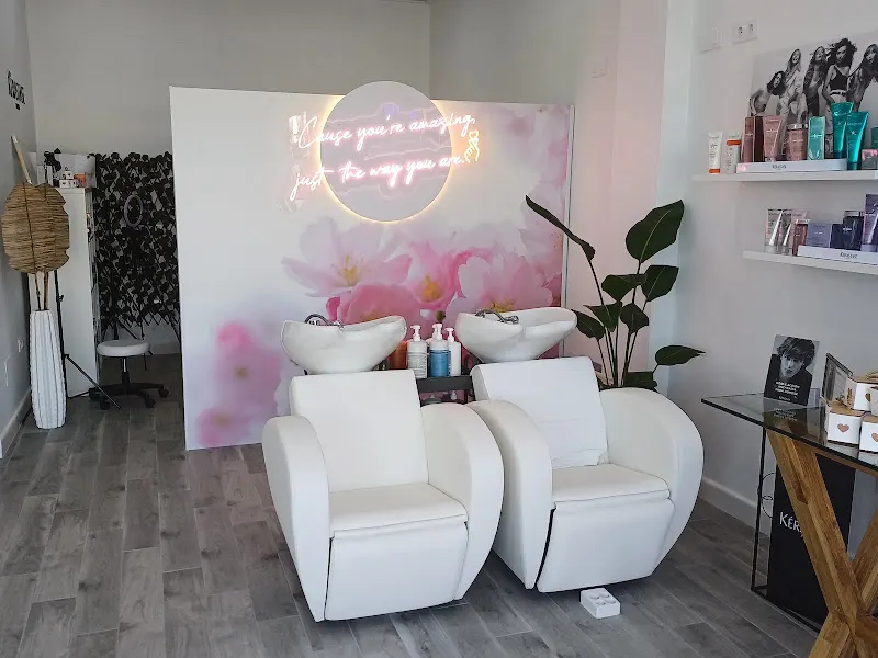 Petit Coc'o Hair Salon & Studio - Peluquería en San Pedro del Pinatar - foto 2