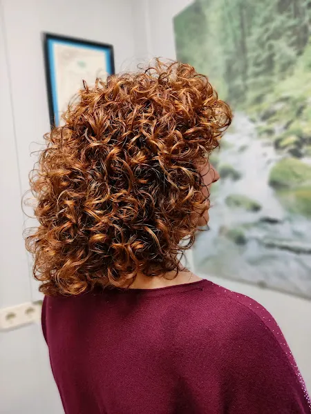 PELUQUERIA Y ESTETICA MARIBEL - San Javier