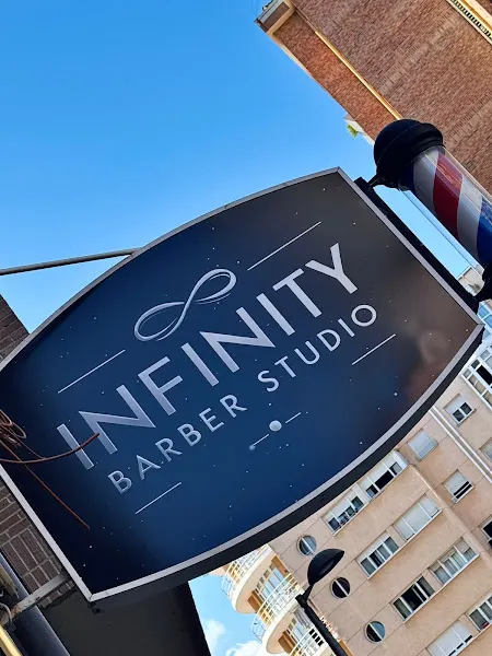 INFINITY BARBER
