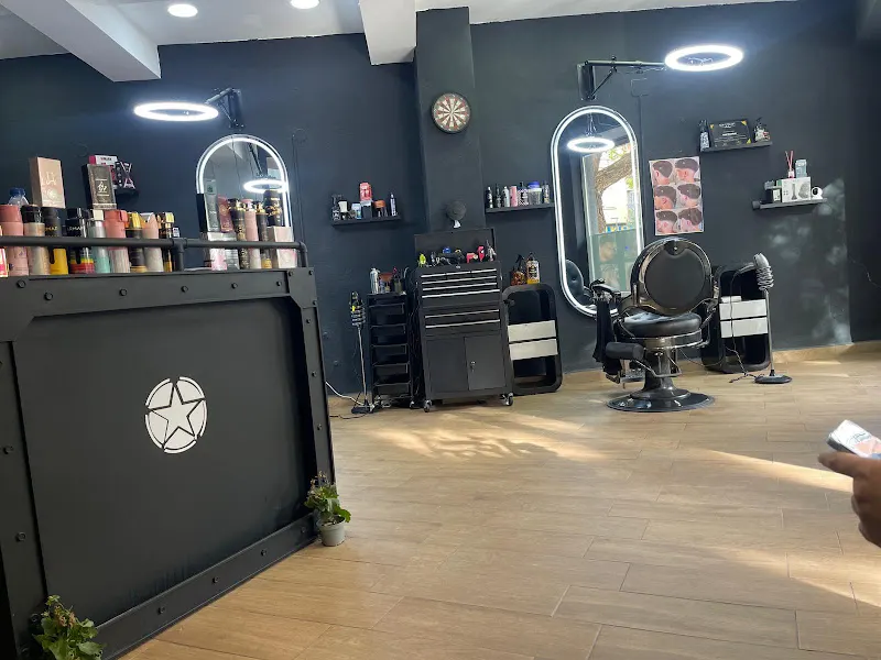 bravo barberr - Barbería en Aldaia - foto 2