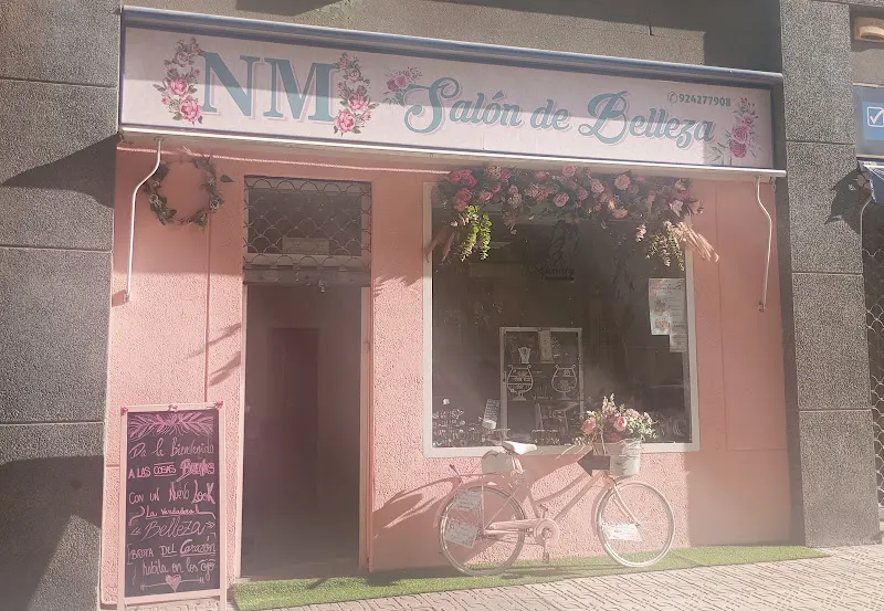 Peluquería y Estética NM - Badajoz