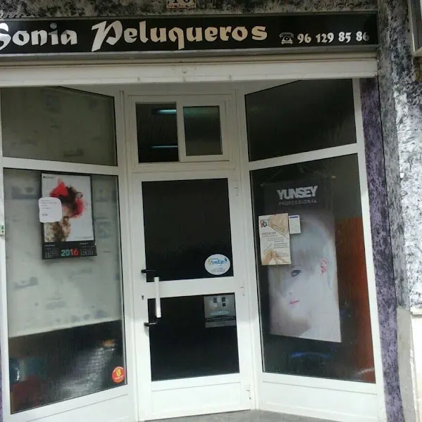 Sonia Peluqueros - Peluquería en Manises - foto 2