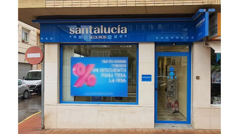 Agencia de Santalucía Seguros - Agencia de seguros en Puente Genil