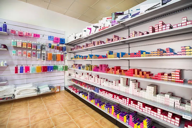 Colores Alaquàs - Tienda de suministros para peluquería en Alaquàs - foto 3