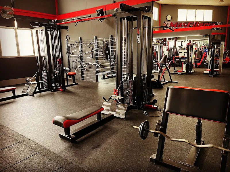 MAS FITNESS SPORT - Centro deportivo en Crevillente - foto 2