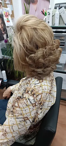 PELUQUERÍA JESSICA - Carmona