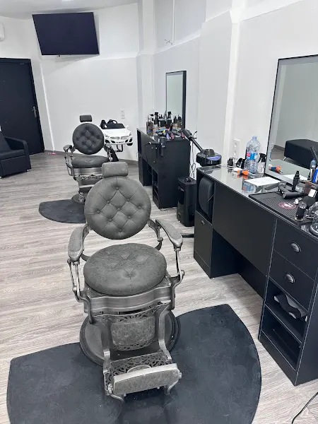 BARBER PROJECTING - Barbería en Vinaròs - foto 2