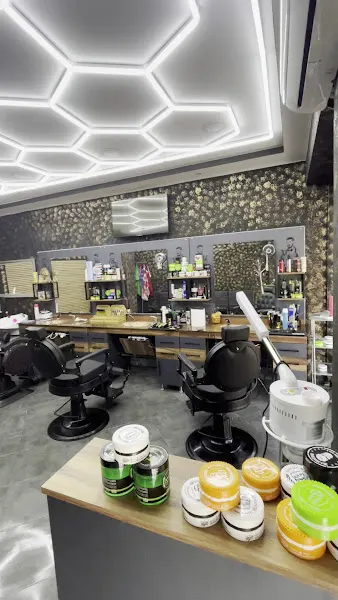 PERRUQEIA EL PALAU - Barbería en Martorell - foto 2