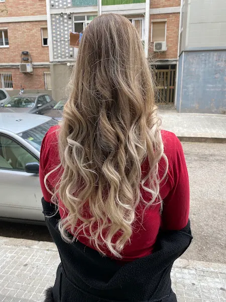 Peluqueria A tu estilo - Cornellà de Llobregat