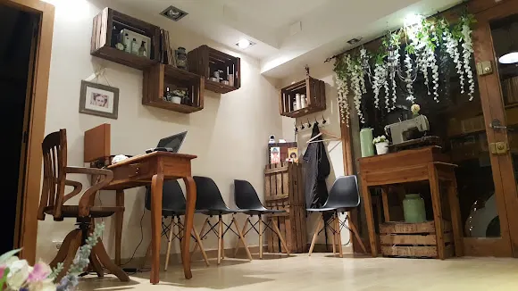 KYMABARCELONA | Peluquería y Estética | Carmel, Horta - Guinardó | Barcelona
