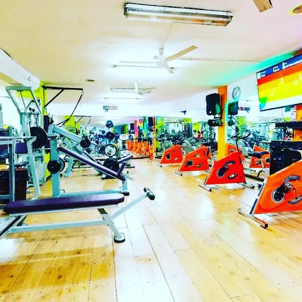 Gimnasio Figares - Almuñécar