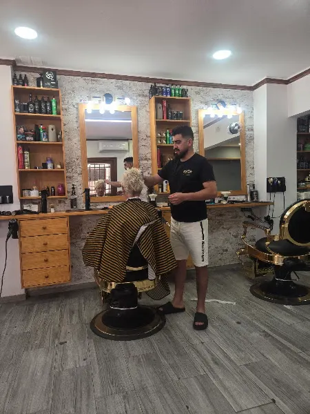 Abdelilah's Barber - Barbería en Jávea - foto 2