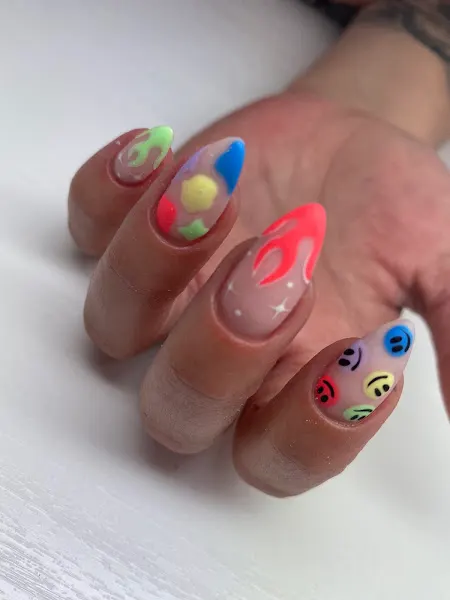 Oli Nails. - Salón de manicura y pedicura en Villarrobledo - foto 2