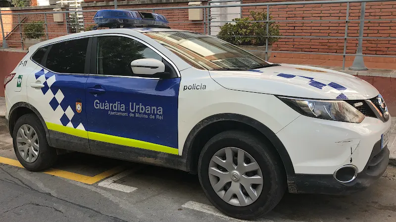 Guardia Urbana Molins de Rei - Ayuntamiento de la localidad en Molins de Rei - foto 2