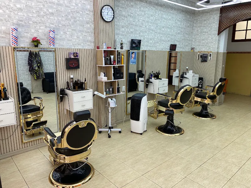 Peluqueríq Caballeros - Barbería en Oliva - foto 2