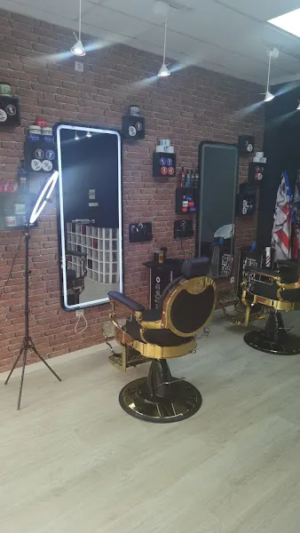 Peluquería abdul - Barbería en Oliva - foto 2