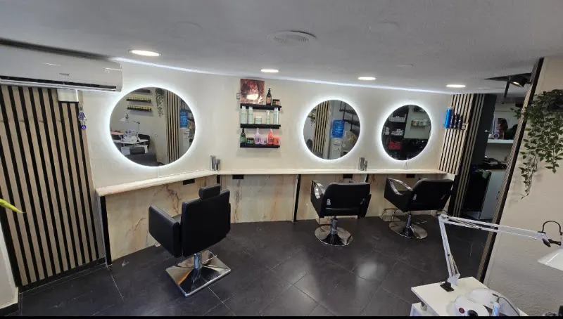 Gsus Gómez hair salon - Peluquería en Barcelona - foto 2