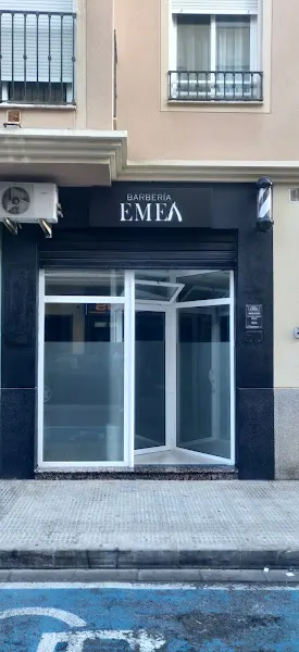 BARBERÍA EMEA - Barbería en Onda - foto 2