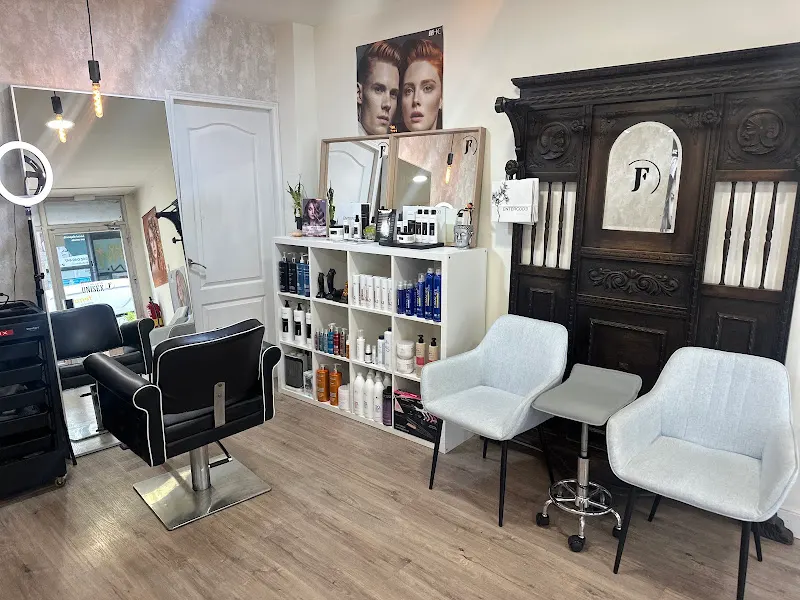 FLECHER HAIR SALÓN unisex - Peluquería en Hospitalet de Llobregat (L) - foto 2