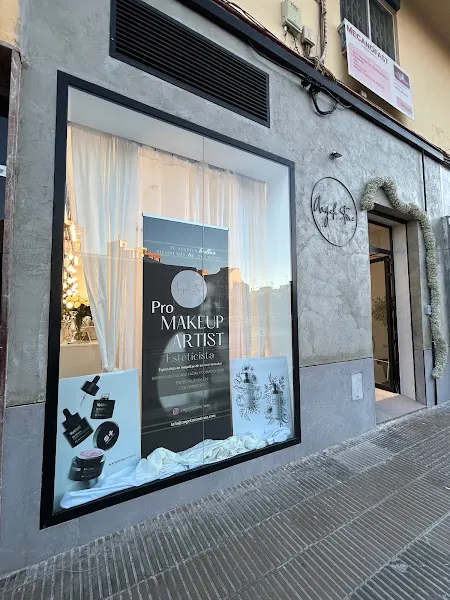 Ángela Stone Maquillaje Profesional y Tratamientos Faciales Onda - Onda