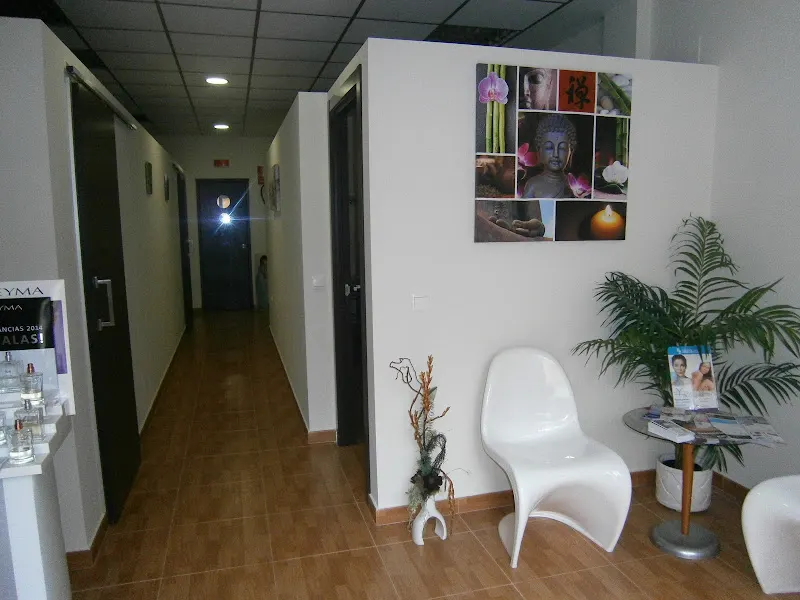 Centro de belleza y salud Maria Moreno - Centro de estética en Alboraya - foto 2