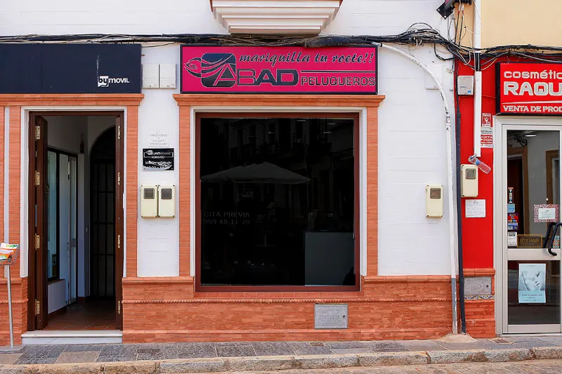 Abad Pelukeros - Peluquería en Almonte - foto 2
