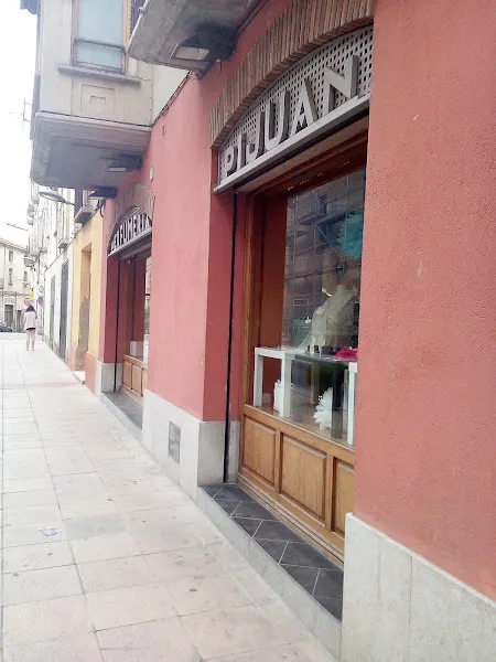 Perfumeria Pijuan - Perfumería en Valls - foto 2