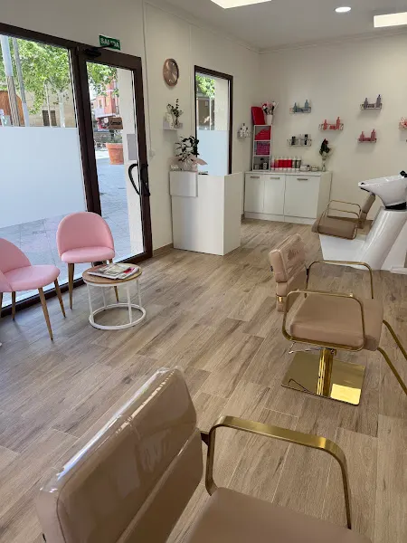 Peluquería Destreza Hair Salon - Peluquería en Ibi - foto 2
