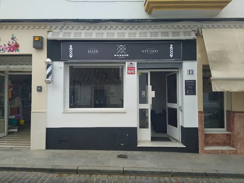 CM Barber Hair Studio - Barbería en Los Barrios - foto 2